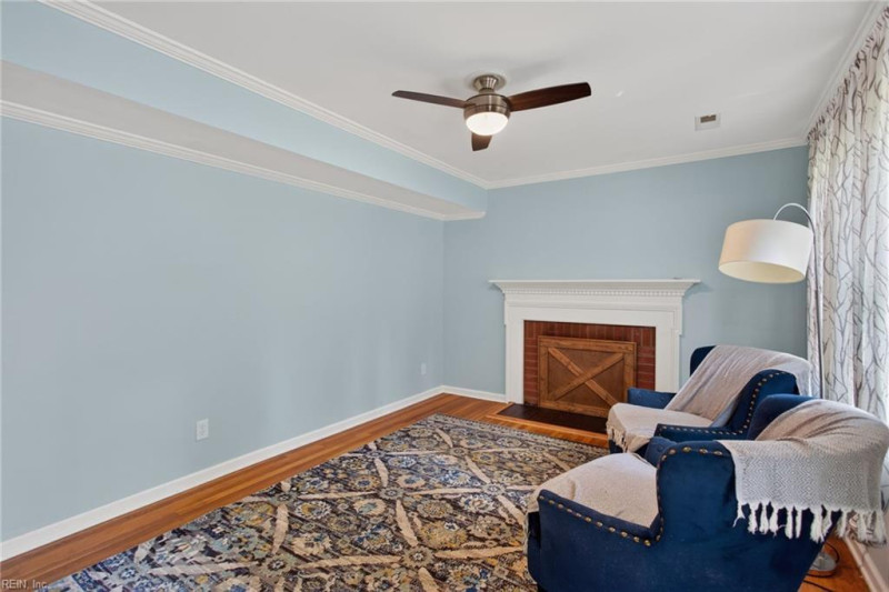 Photo 11 of 35 residential for sale in Newport News virginia