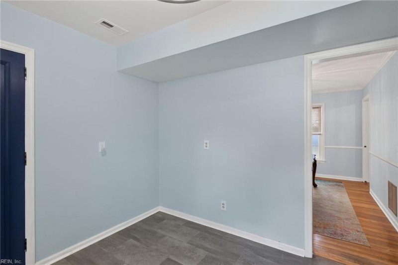 Photo 16 of 35 residential for sale in Newport News virginia