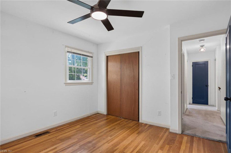 Photo 27 of 35 residential for sale in Newport News virginia