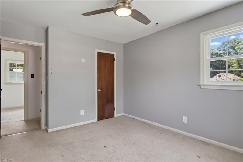 Photo 29 of 35 residential for sale in Newport News virginia