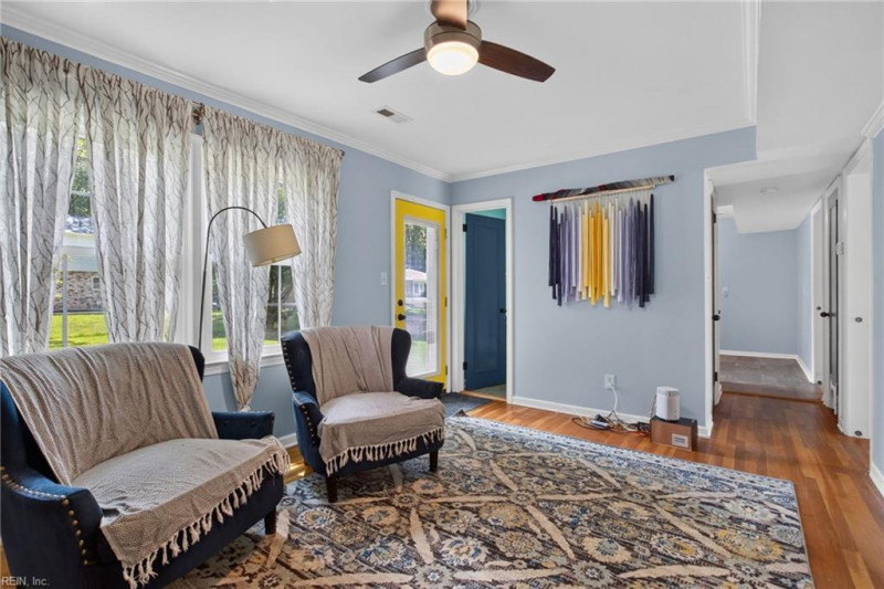 Photo 9 of 35 residential for sale in Newport News virginia