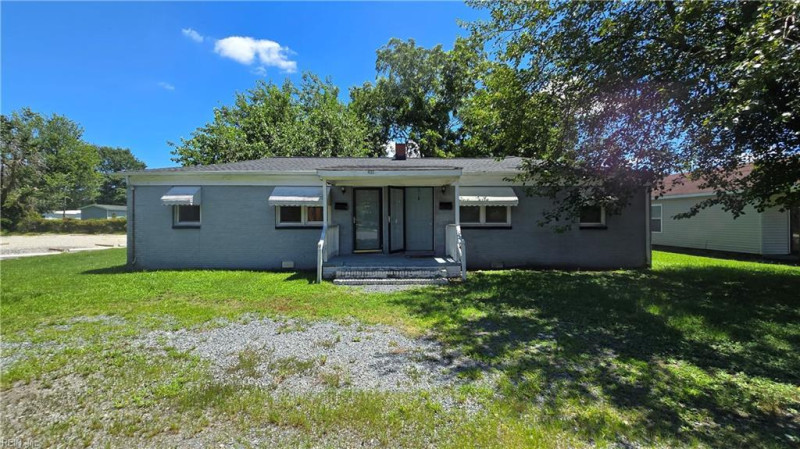 Photo 1 of 22 residential for sale in Chesapeake virginia