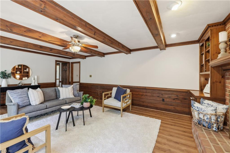 Photo 13 of 50 residential for sale in Virginia Beach virginia