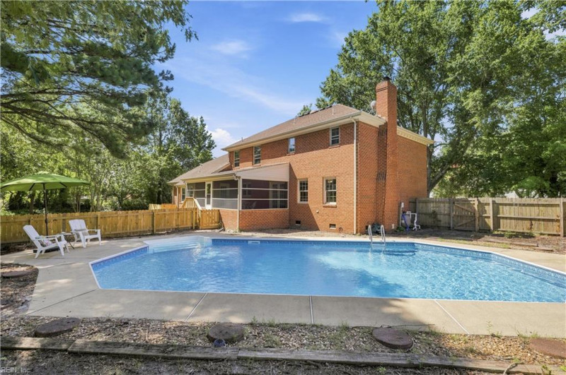 Photo 2 of 50 residential for sale in Virginia Beach virginia