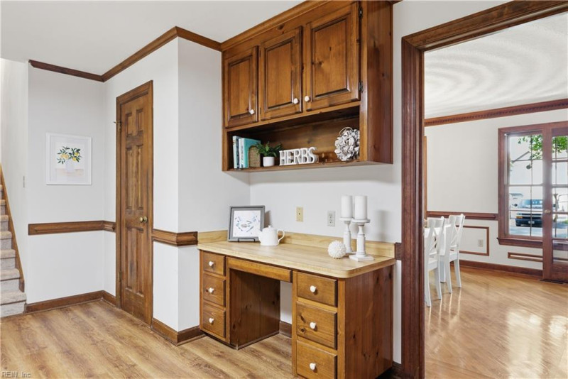Photo 24 of 50 residential for sale in Virginia Beach virginia