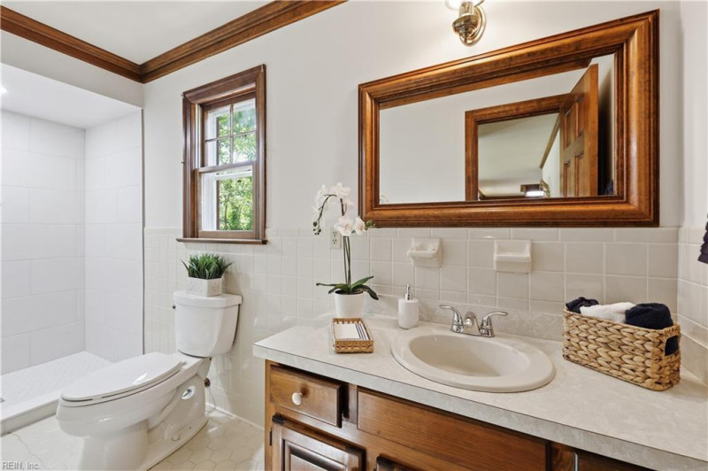 Photo 38 of 50 residential for sale in Virginia Beach virginia