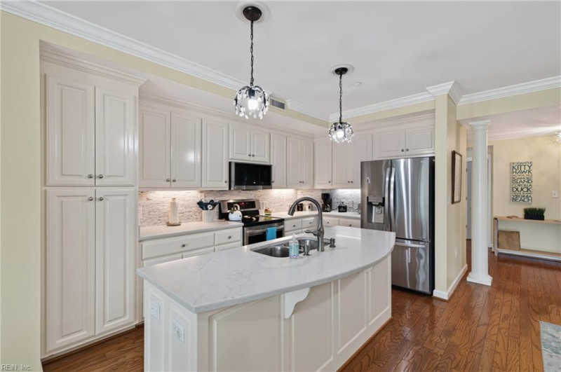 Photo 10 of 39 residential for sale in Newport News virginia