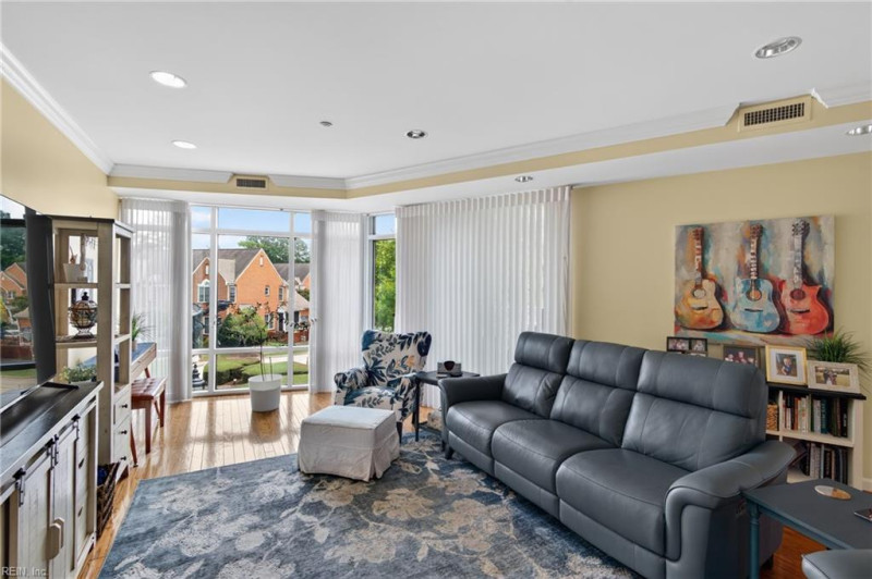 Photo 15 of 39 residential for sale in Newport News virginia