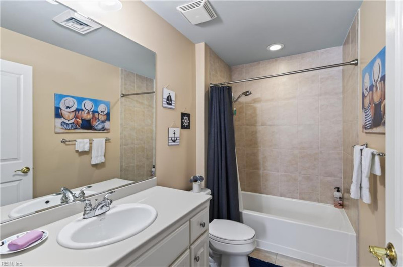 Photo 20 of 39 residential for sale in Newport News virginia