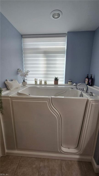 Photo 25 of 39 residential for sale in Newport News virginia