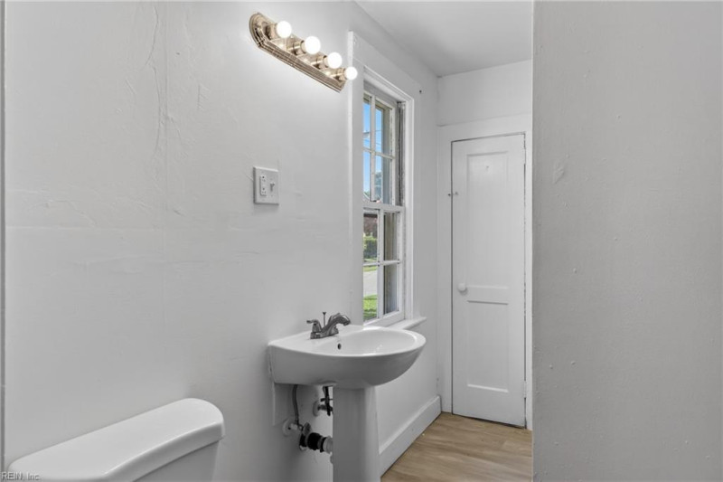 Photo 14 of 28 residential for sale in Norfolk virginia Photo 14 of 28 residential for sale in Norfolk virginia