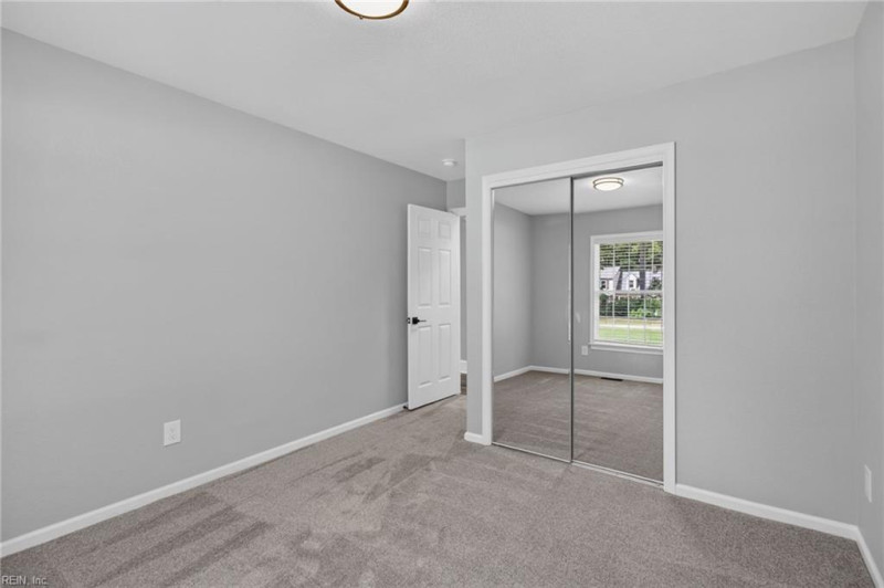 Photo 32 of 36 residential for sale in York County virginia