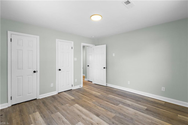 Photo 13 of 30 residential for sale in Norfolk virginia Photo 13 of 30 residential for sale in Norfolk virginia