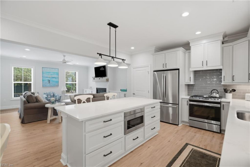 Photo 16 of 50 residential for sale in Virginia Beach virginia