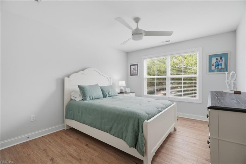 Photo 33 of 50 residential for sale in Virginia Beach virginia