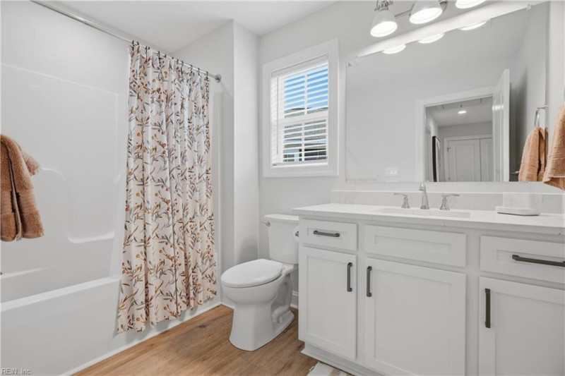 Photo 34 of 50 residential for sale in Virginia Beach virginia