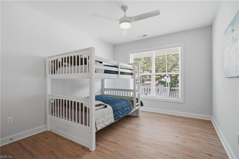 Photo 35 of 50 residential for sale in Virginia Beach virginia