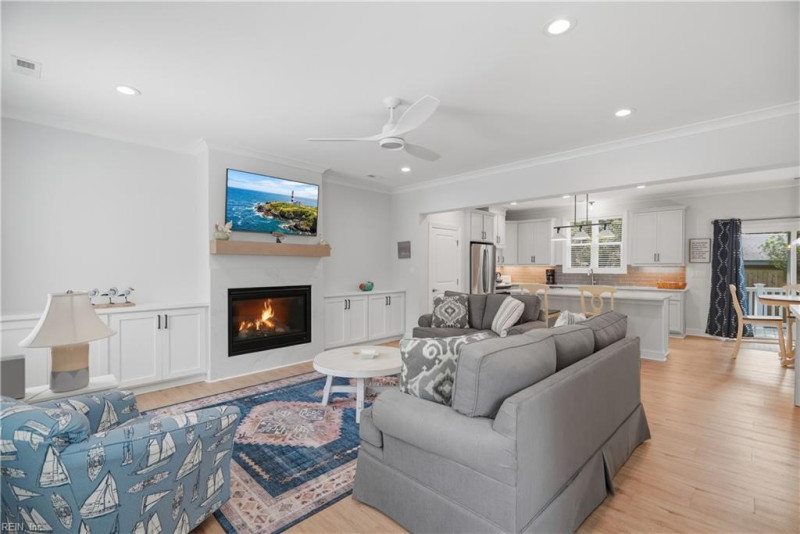 Photo 6 of 50 residential for sale in Virginia Beach virginia