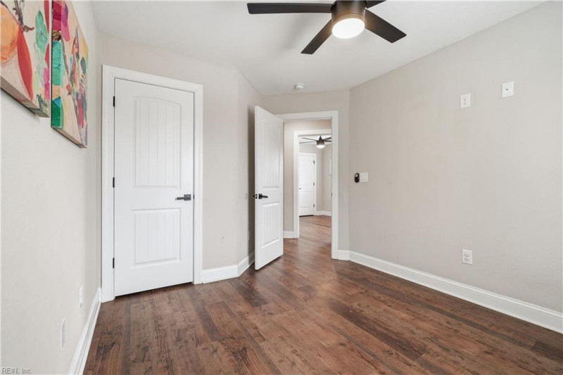 Photo 24 of 43 residential for sale in Chesapeake virginia
