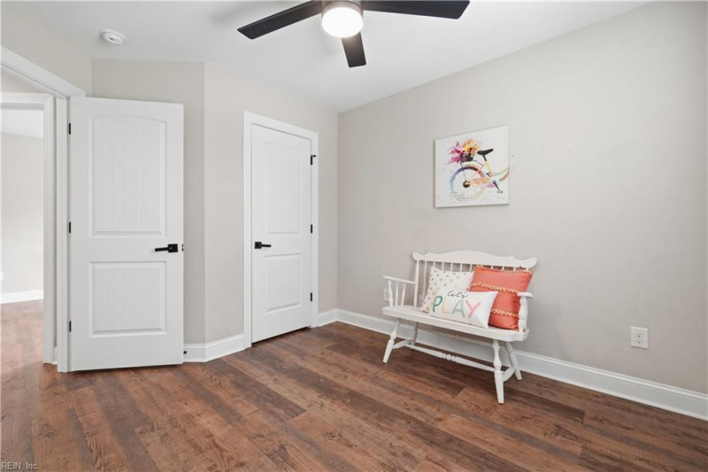 Photo 27 of 43 residential for sale in Chesapeake virginia