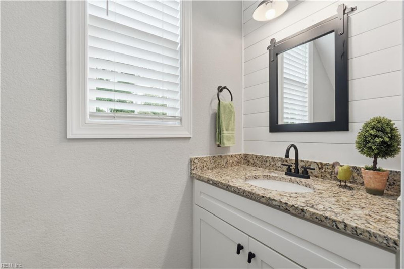 Photo 30 of 43 residential for sale in Chesapeake virginia