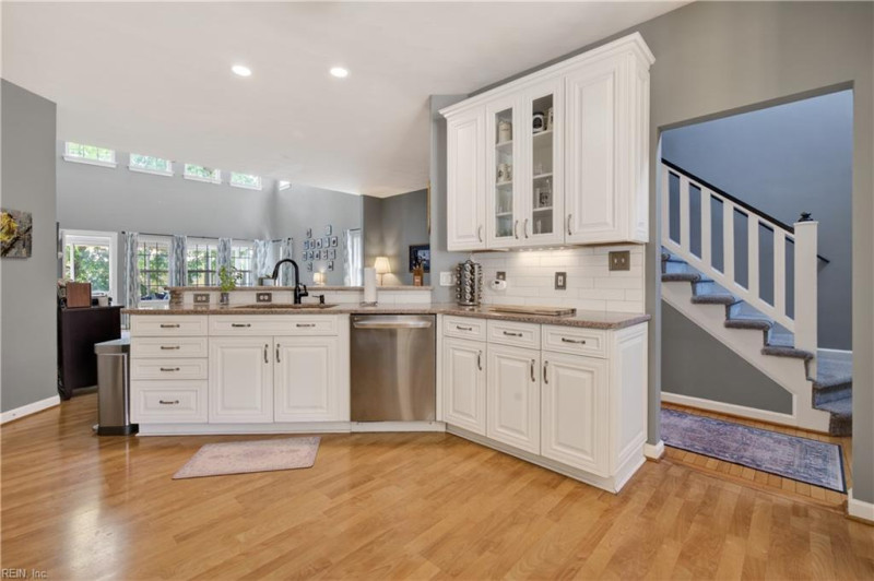 Photo 6 of 36 residential for sale in Virginia Beach virginia Photo 6 of 36 residential for sale in Virginia Beach virginia