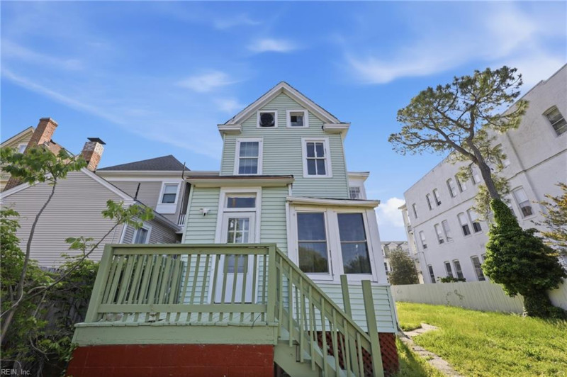 Photo 2 of 50 residential for sale in Portsmouth virginia