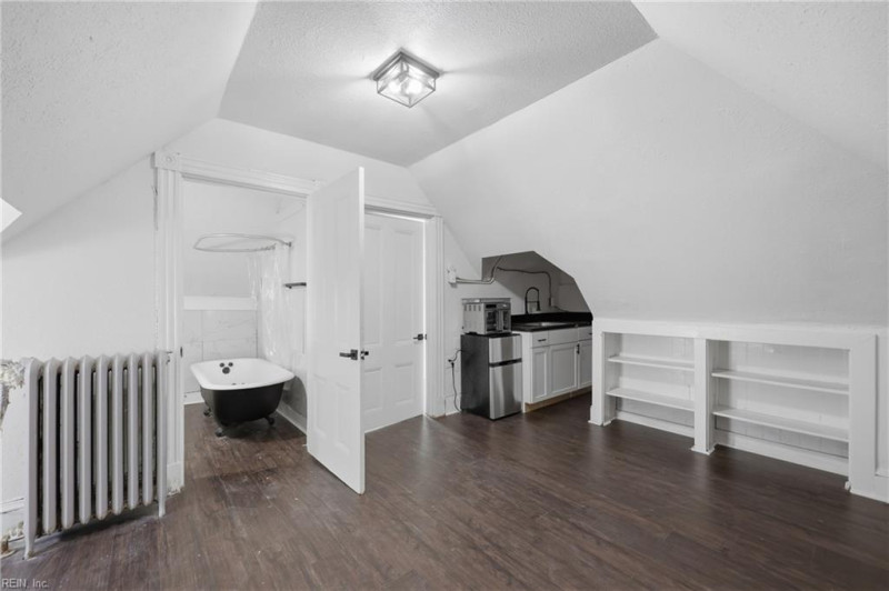 Photo 49 of 50 residential for sale in Portsmouth virginia