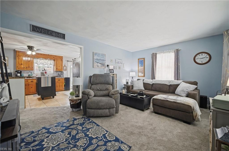 Photo 7 of 47 residential for sale in Portsmouth virginia