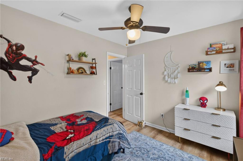 Photo 24 of 42 residential for sale in Virginia Beach virginia
