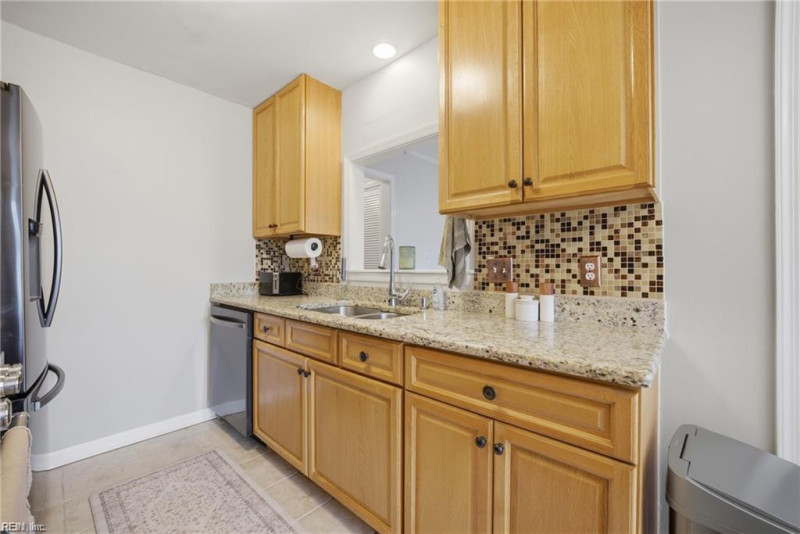 Photo 8 of 42 residential for sale in Virginia Beach virginia