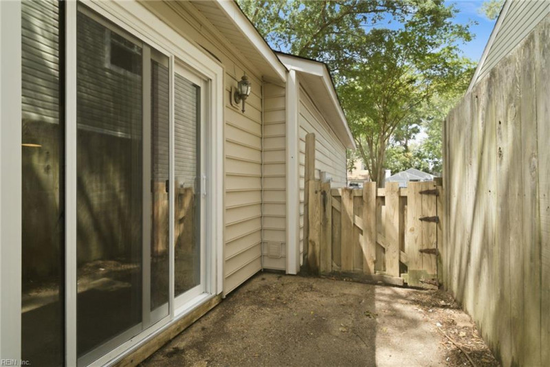 Photo 31 of 35 residential for sale in Virginia Beach virginia