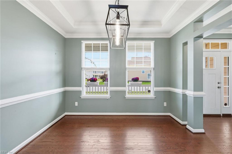 Photo 3 of 44 residential for sale in Chesapeake virginia