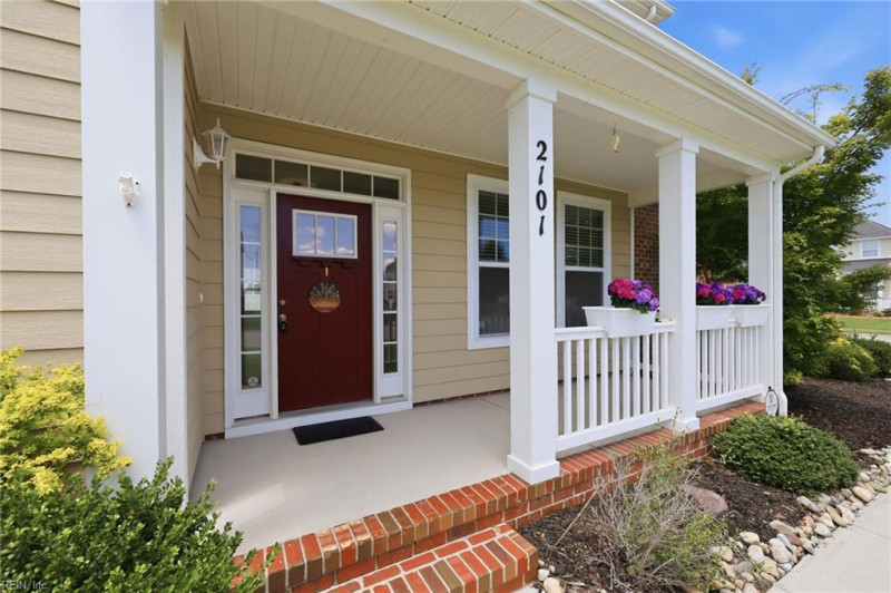 Photo 34 of 44 residential for sale in Chesapeake virginia