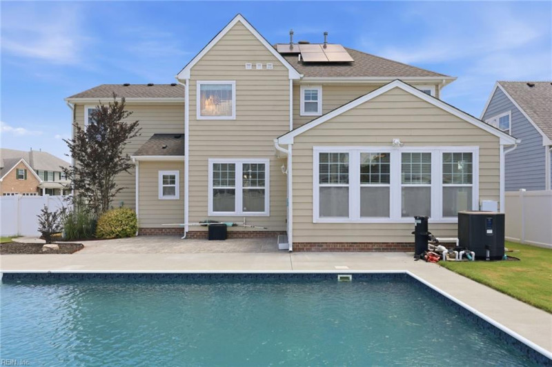 Photo 36 of 44 residential for sale in Chesapeake virginia