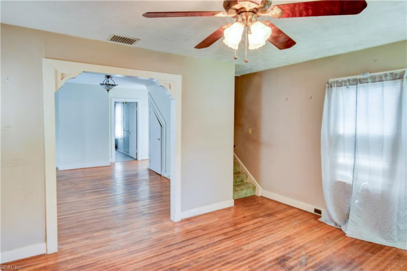 Photo 9 of 42 residential for sale in Portsmouth virginia Photo 9 of 42 residential for sale in Portsmouth virginia