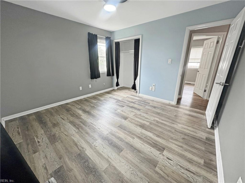 Photo 22 of 32 residential for sale in Hampton virginia