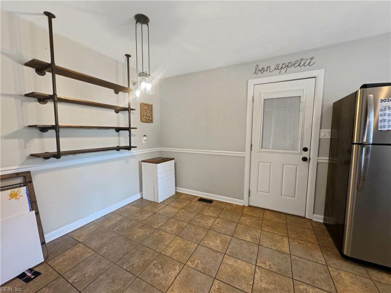 Photo 8 of 32 residential for sale in Hampton virginia