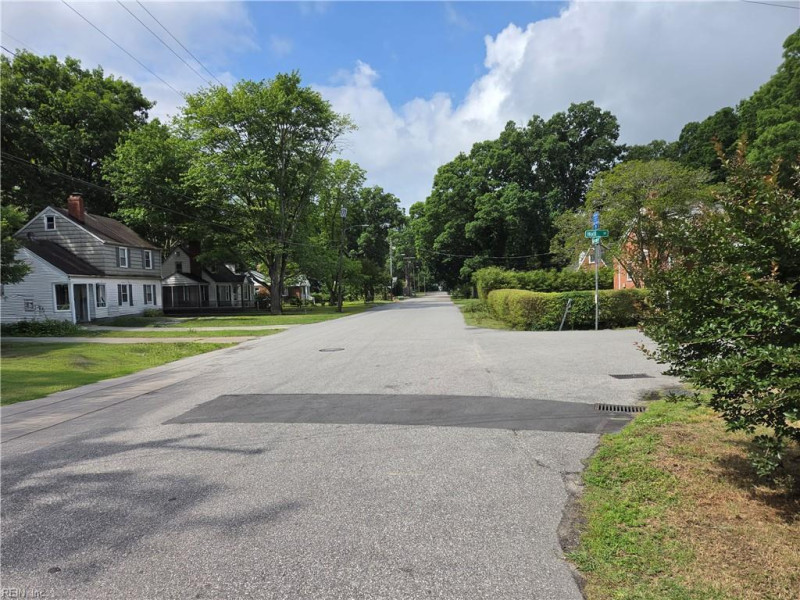 Photo 7 of 20 residential for sale in Newport News virginia