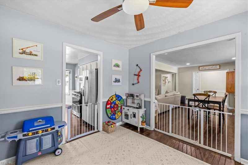 Photo 22 of 46 residential for sale in Virginia Beach virginia
