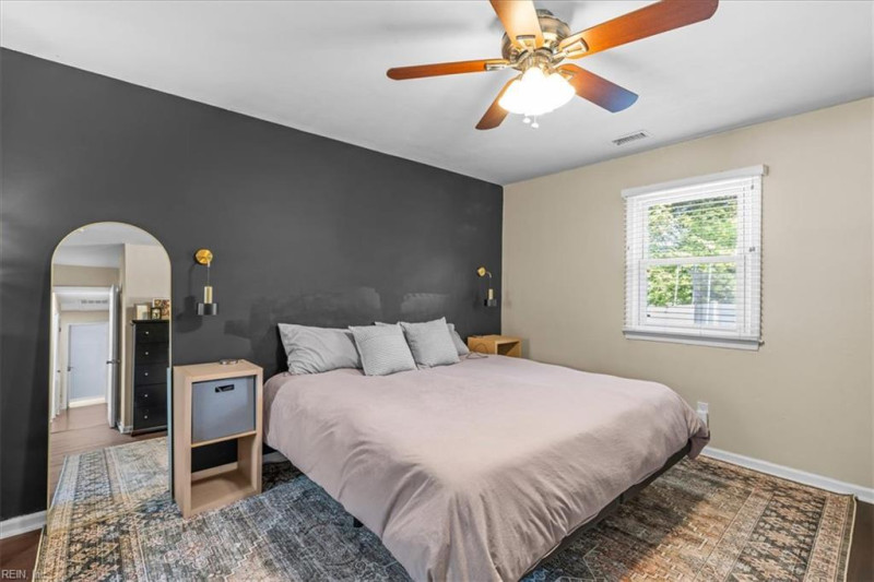 Photo 23 of 46 residential for sale in Virginia Beach virginia