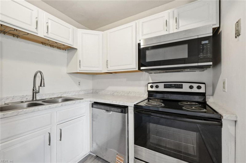Photo 8 of 26 residential for sale in Portsmouth virginia Photo 8 of 26 residential for sale in Portsmouth virginia