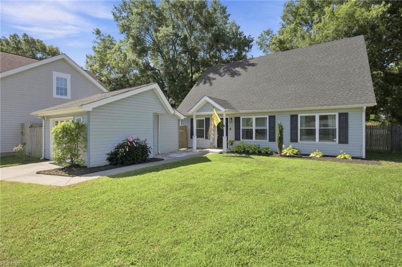 Photo 3 of 38 residential for sale in Virginia Beach virginia Photo 3 of 38 residential for sale in Virginia Beach virginia