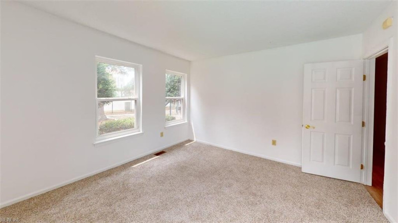Photo 33 of 44 residential for sale in Norfolk virginia Photo 33 of 44 residential for sale in Norfolk virginia