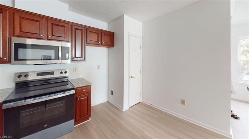 Photo 37 of 44 residential for sale in Norfolk virginia Photo 37 of 44 residential for sale in Norfolk virginia