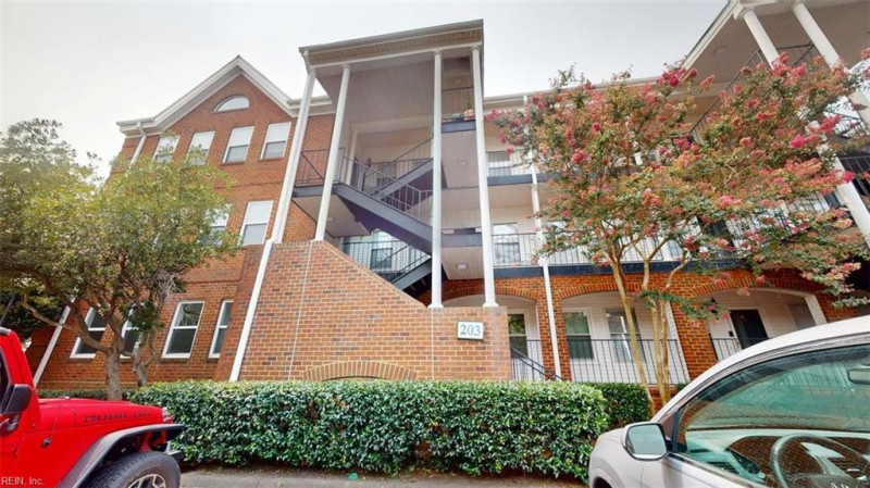 Photo 41 of 44 residential for sale in Norfolk virginia Photo 41 of 44 residential for sale in Norfolk virginia