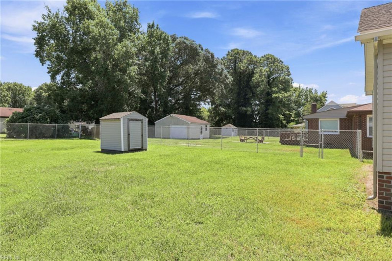 Photo 36 of 44 residential for sale in Virginia Beach virginia Photo 36 of 44 residential for sale in Virginia Beach virginia