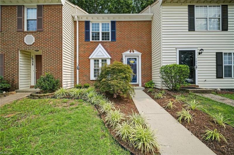 Photo 2 of 28 residential for sale in Chesapeake virginia Photo 2 of 28 residential for sale in Chesapeake virginia