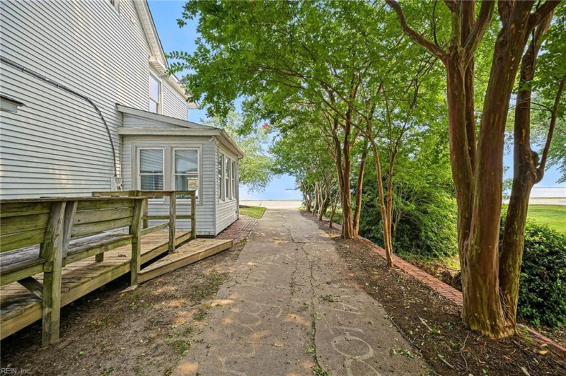 Photo 37 of 50 residential for sale in Newport News virginia