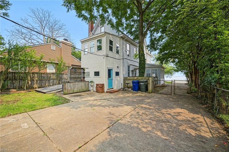 Photo 39 of 50 residential for sale in Newport News virginia